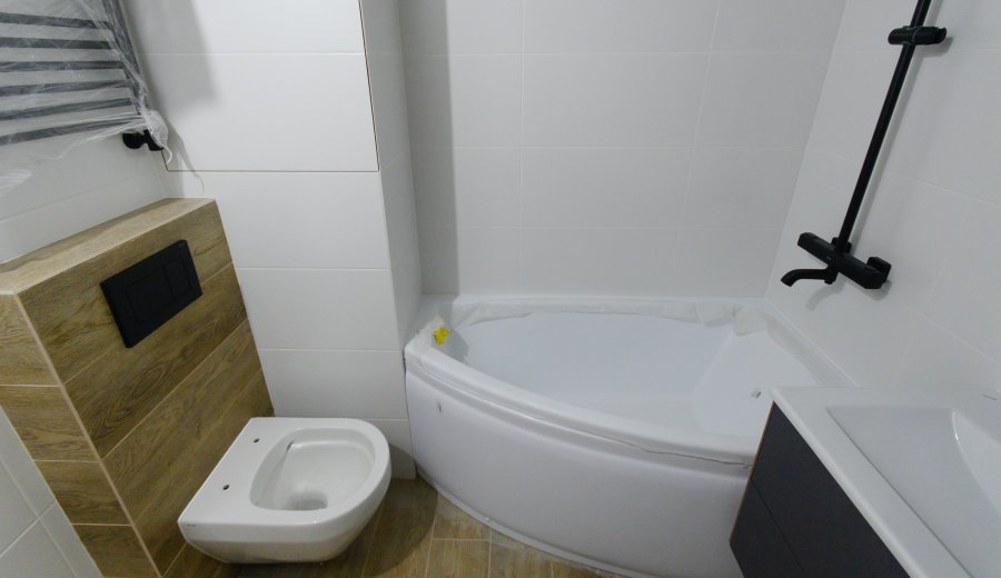Ремонт и перепланировка ванной комнаты 150 x 135 и туалета, совмещение Ремонт и перепланировка ванной комнаты 150 x 135 и туалета, совмещение