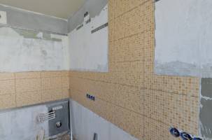 Новый фартук из плитки на кухню под существующую мебель