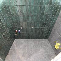 Укладка плитки в туалете (ПИК, Водный Стадион)