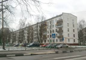Хрущевка, пятиэтажка в Москве, ул. Металлургов