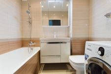 Бежевая ванная комната Релакс, после совмещения с туалетом