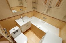 Перепланировка, санузел стал шире с 150см. до 175см. (по ванне)