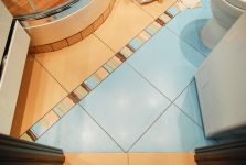 Напольная плитка в двух цветовых решениях