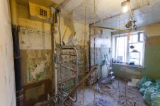 Требуется перенести стояки в угол
