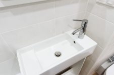 Узкая раковина из Ikea