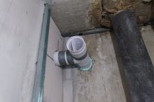 Замена старой вентиляции на новую из пластика