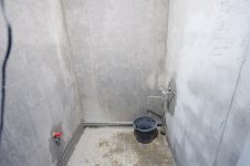 Штукатурка стен в ванной