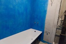 Установка чугунной ванны