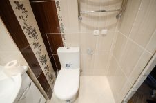Унитаз Cersanit Capri, развернули под углом 90 град.